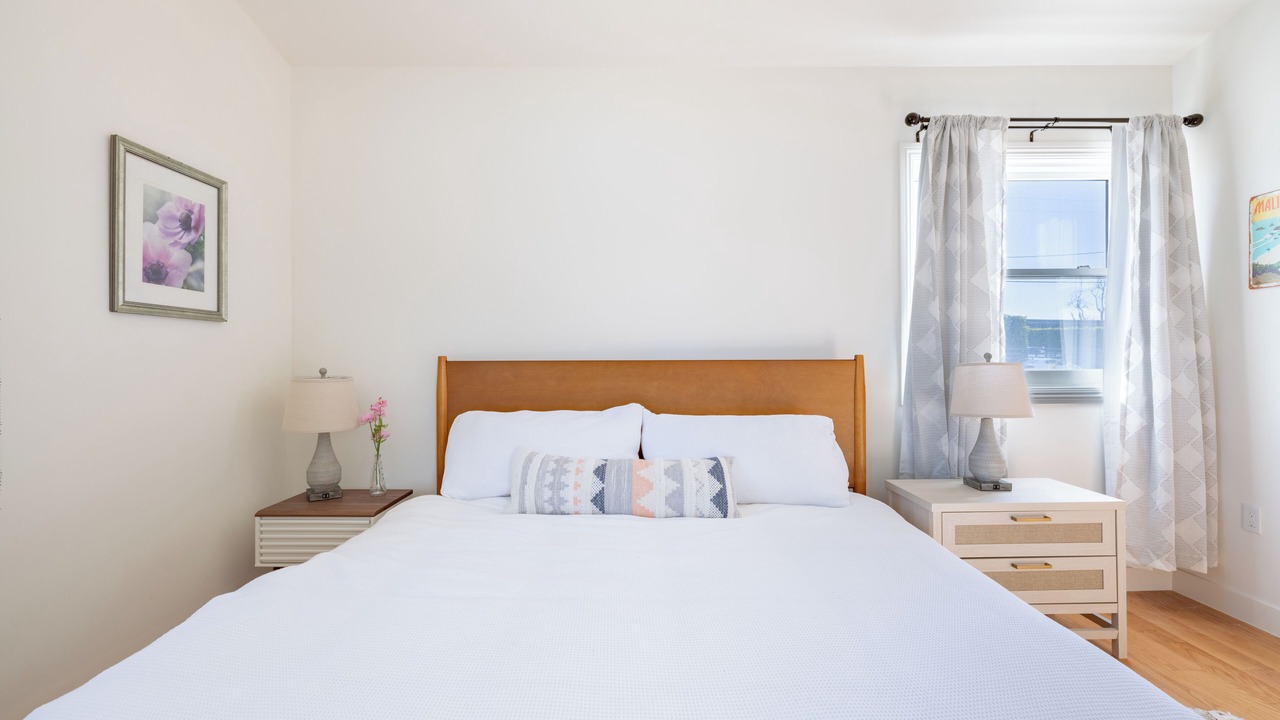 Photo of Bedroom in Central Malibu