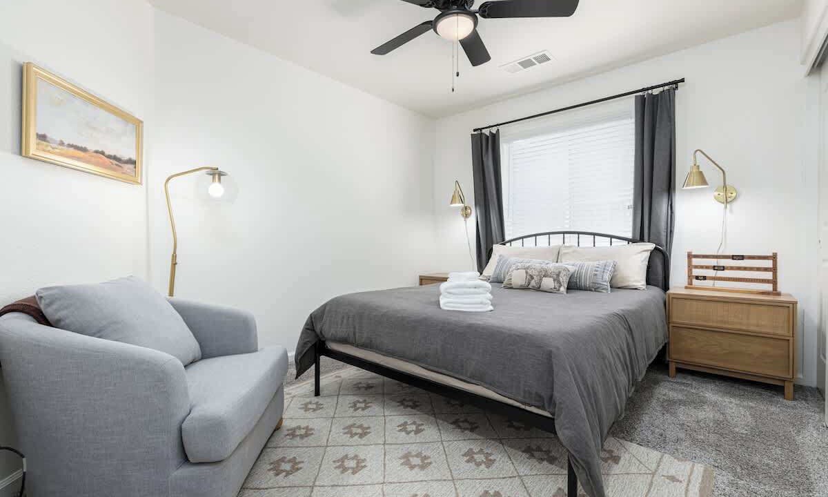 Photo of Bedroom in Tulare