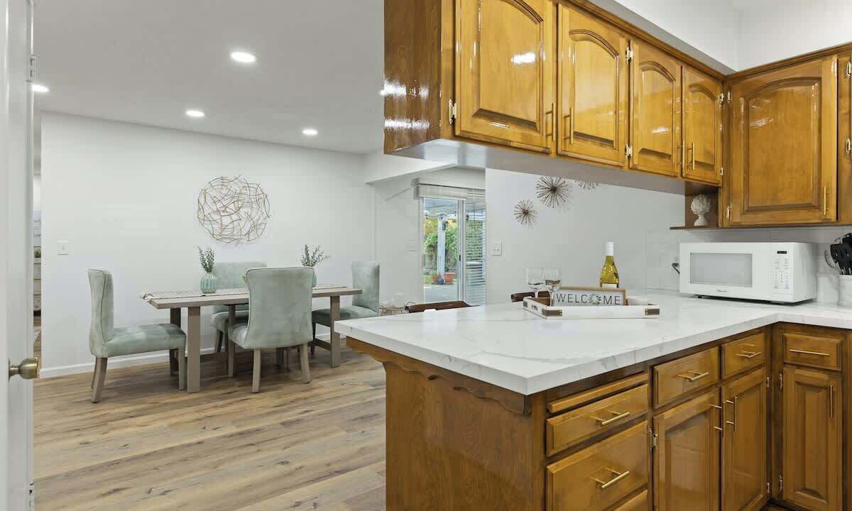 Photo of Kitchen in Hanford