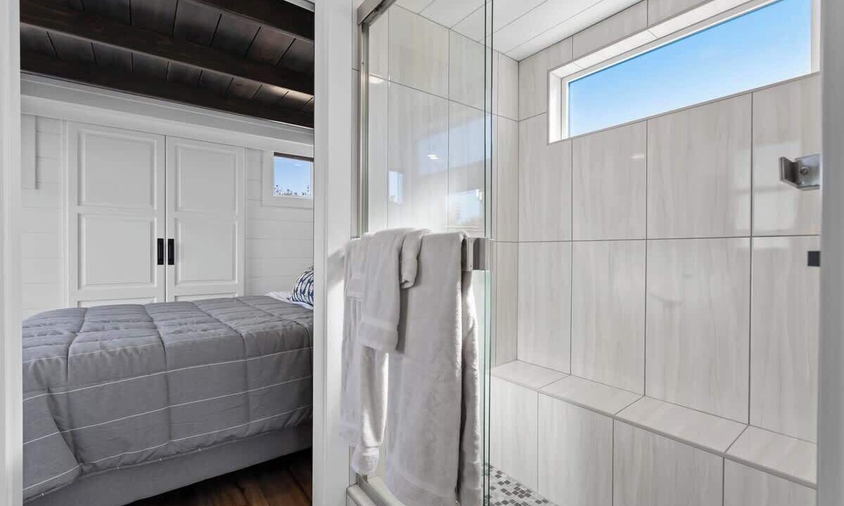 Photo of Bedroom in Lindsay