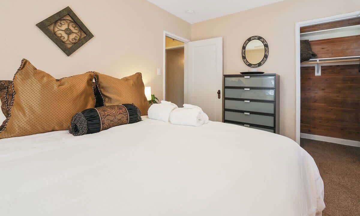 Photo of Bedroom in Tulare