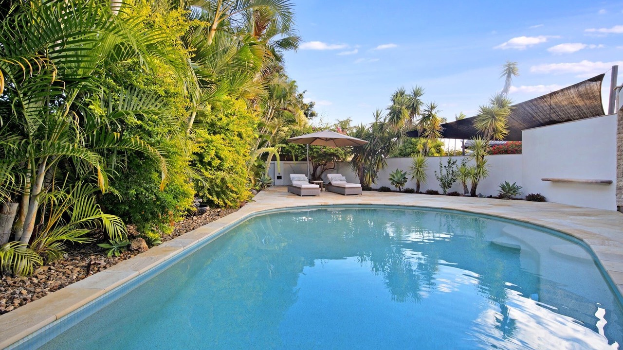 Photo of Outdoor in Mermaid Waters