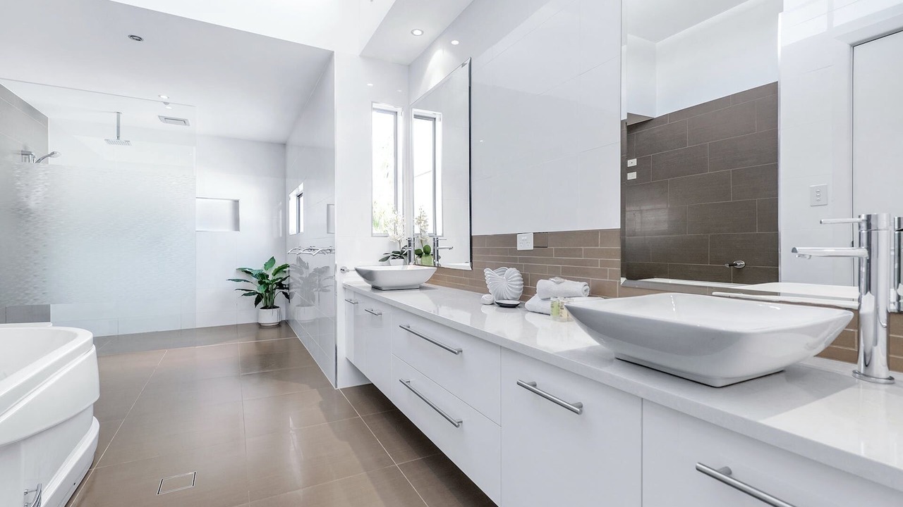 Photo of Bathroom in Broadbeach Waters