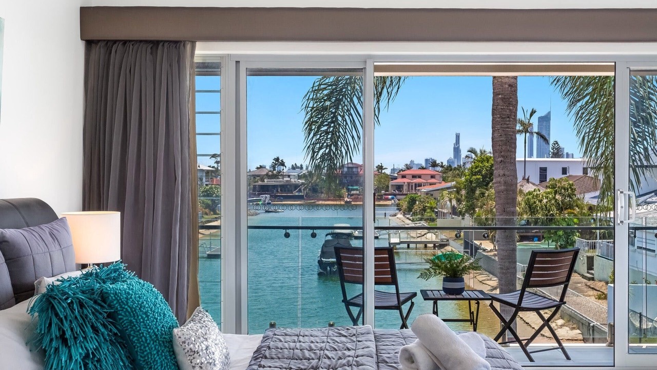 Photo of Bedroom in Broadbeach Waters