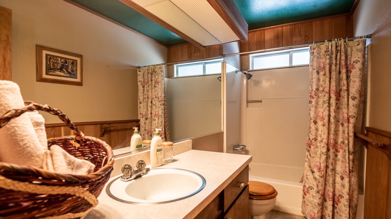 Photo of Bathroom in Camp Connell