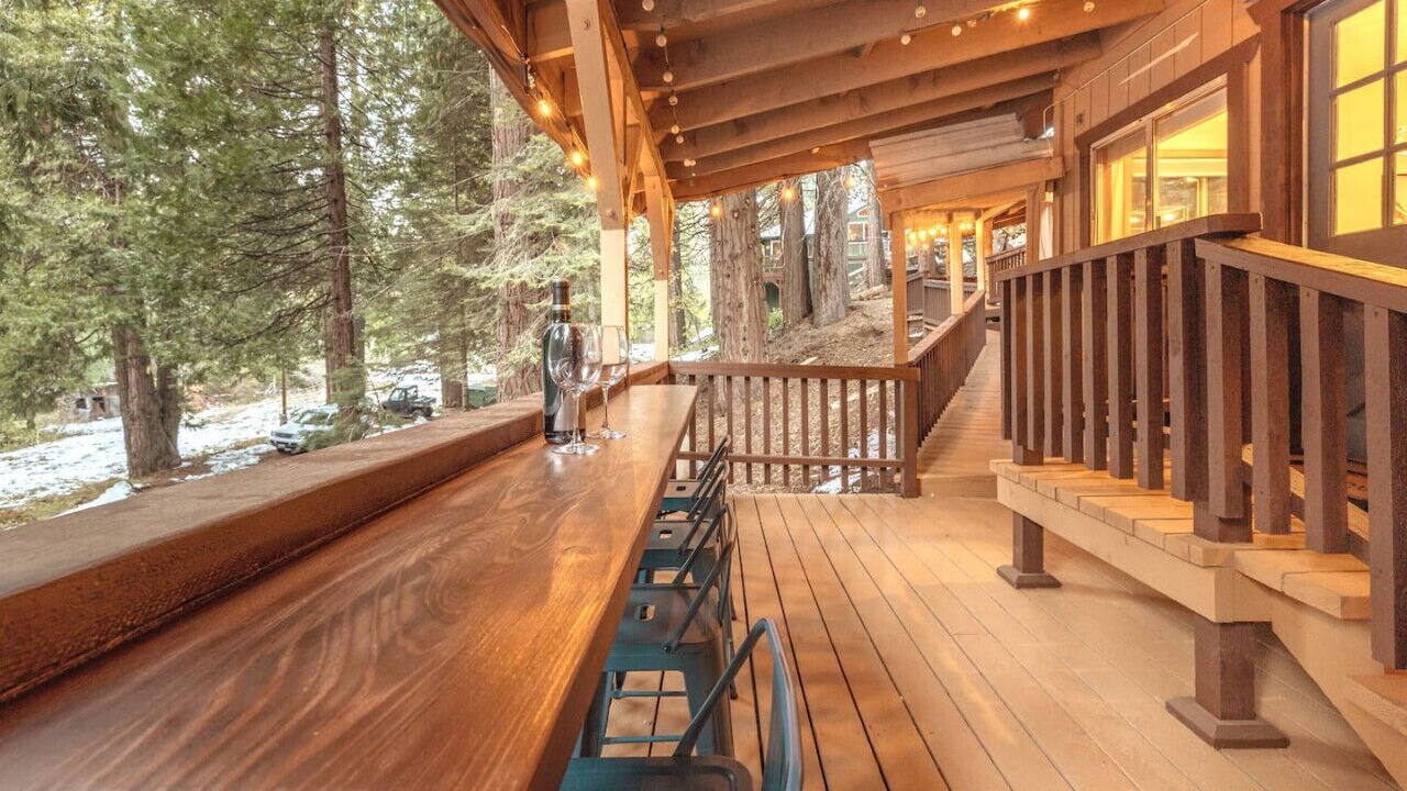 Photo of Outdoor in Sugar Pine