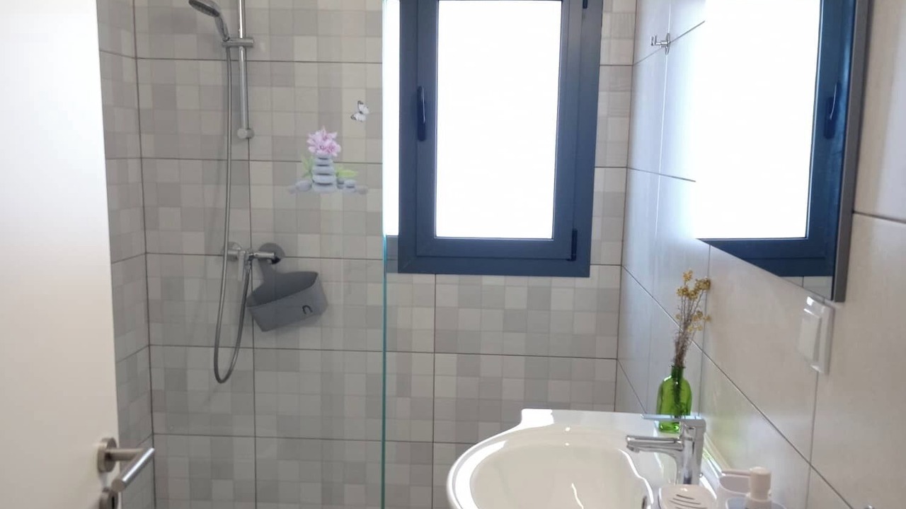 Photo of Bathroom in Aljezur