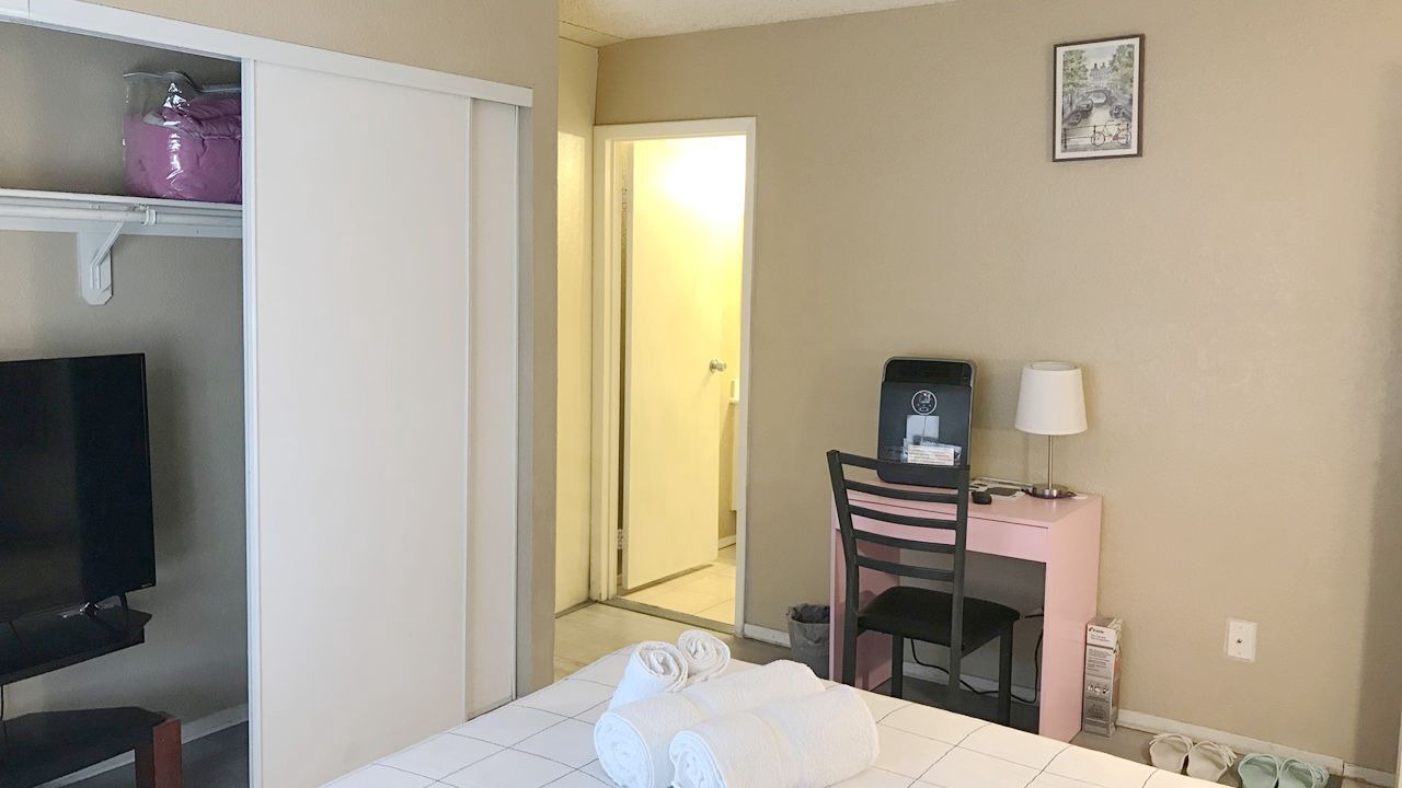 Photo of Bedroom in Sunrise Manor