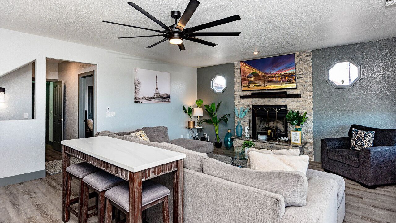 Photo of Livingroom in Lake Havasu City