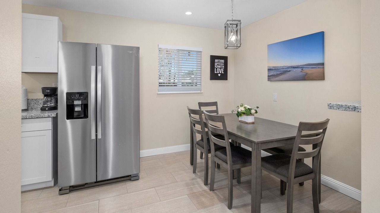 Photo of Others in Raisin