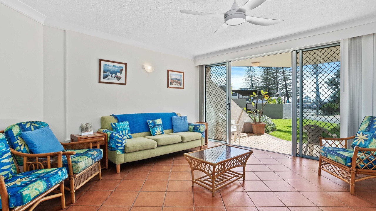 Photo of Livingroom in Mermaid Beach