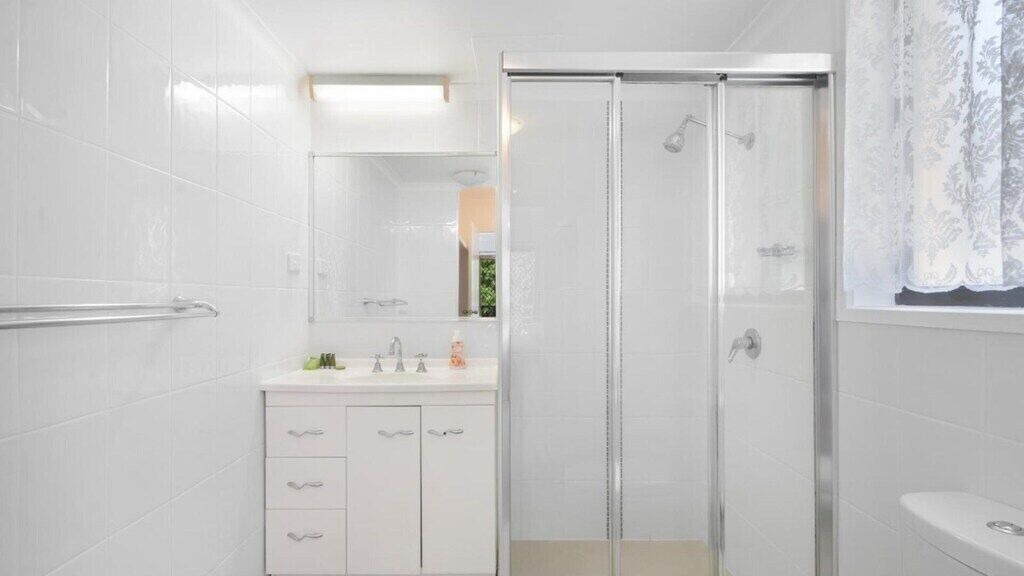 Photo of Bathroom in Mermaid Beach