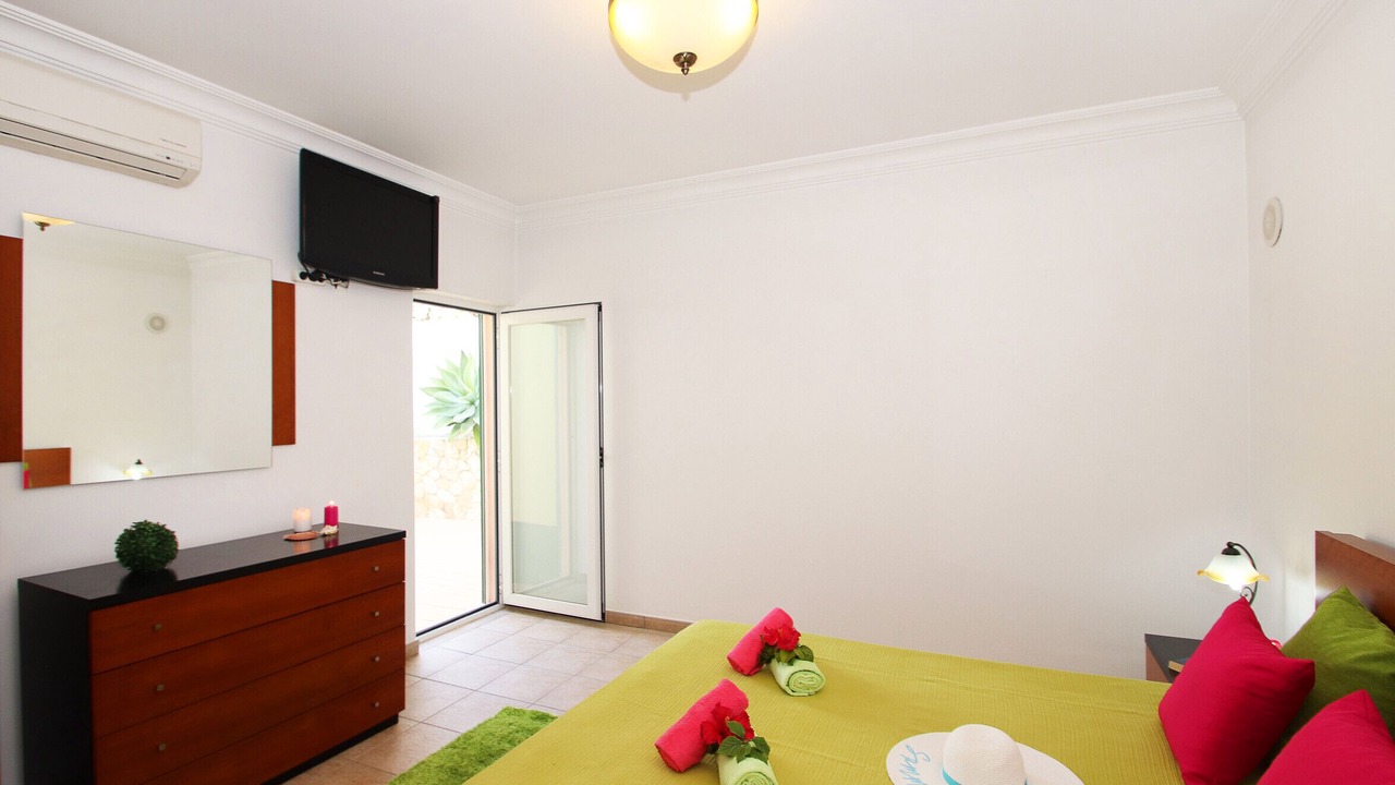 Photo of Bedroom in Estombar