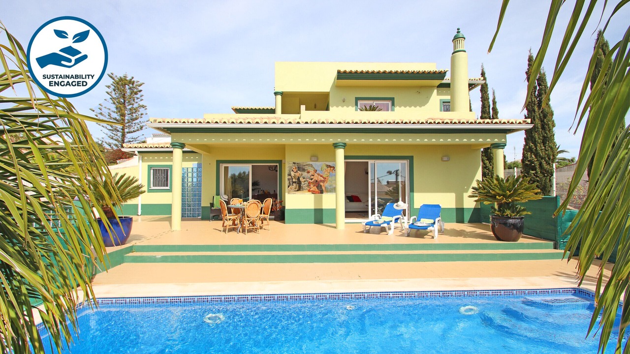 Photo of Outdoor in Estombar
