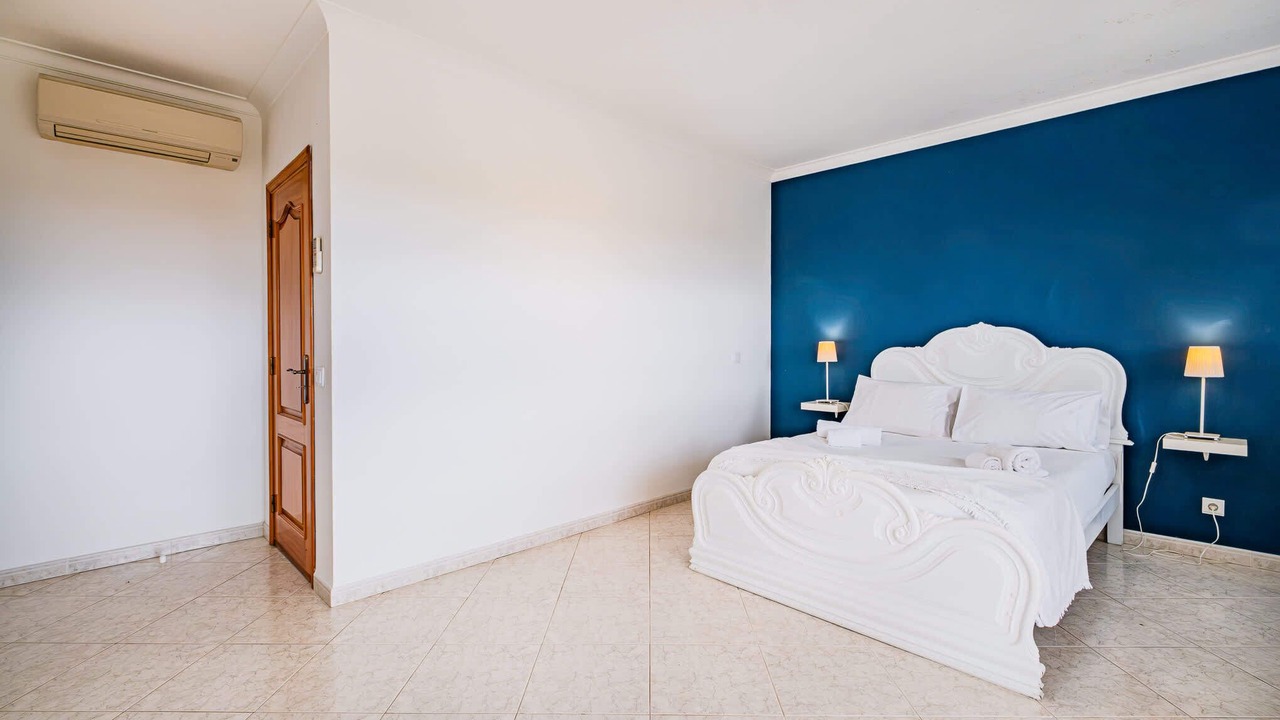 Photo of Bedroom in Vale de Parra