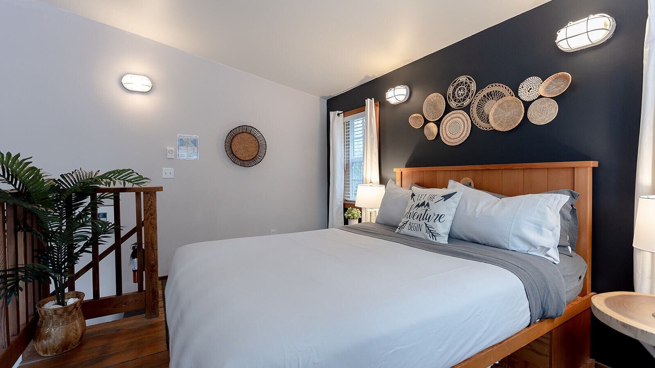 Photo of Bedroom in Ucluelet