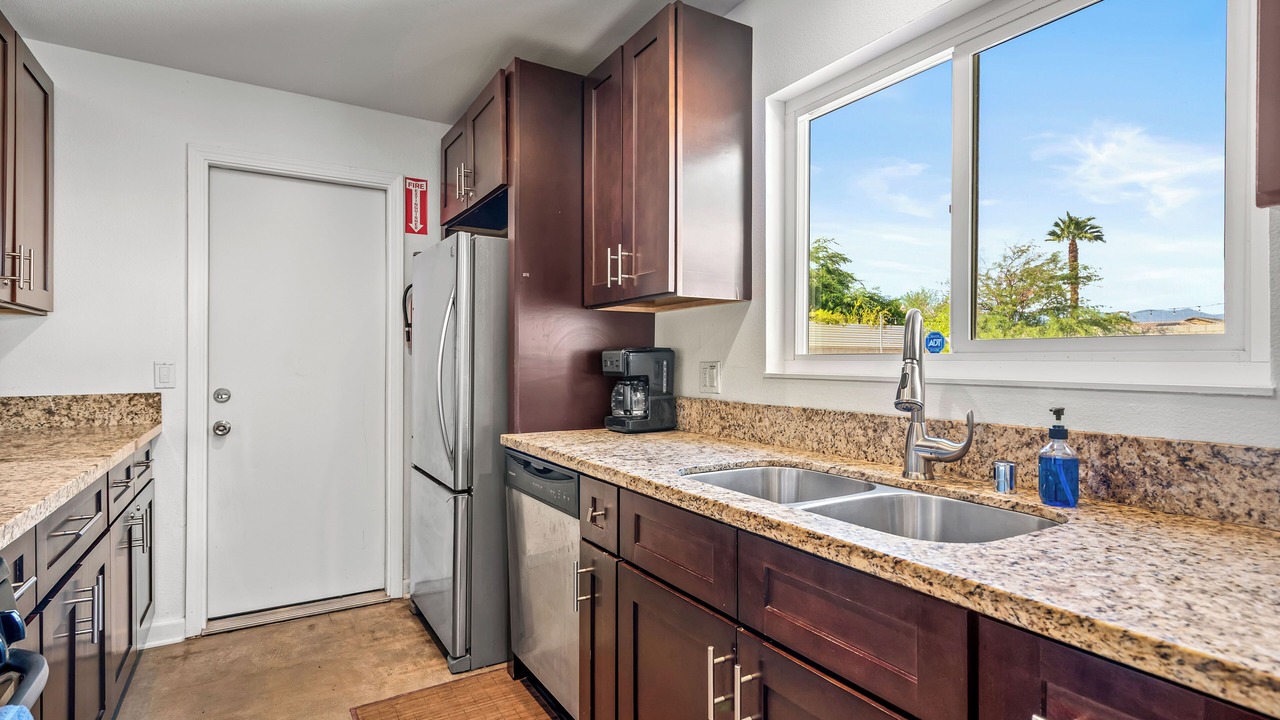 Photo of Kitchen in Desert Park Estates