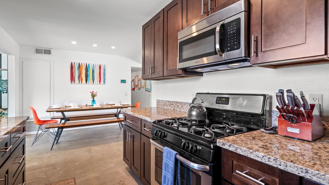 Photo of Kitchen in Desert Park Estates