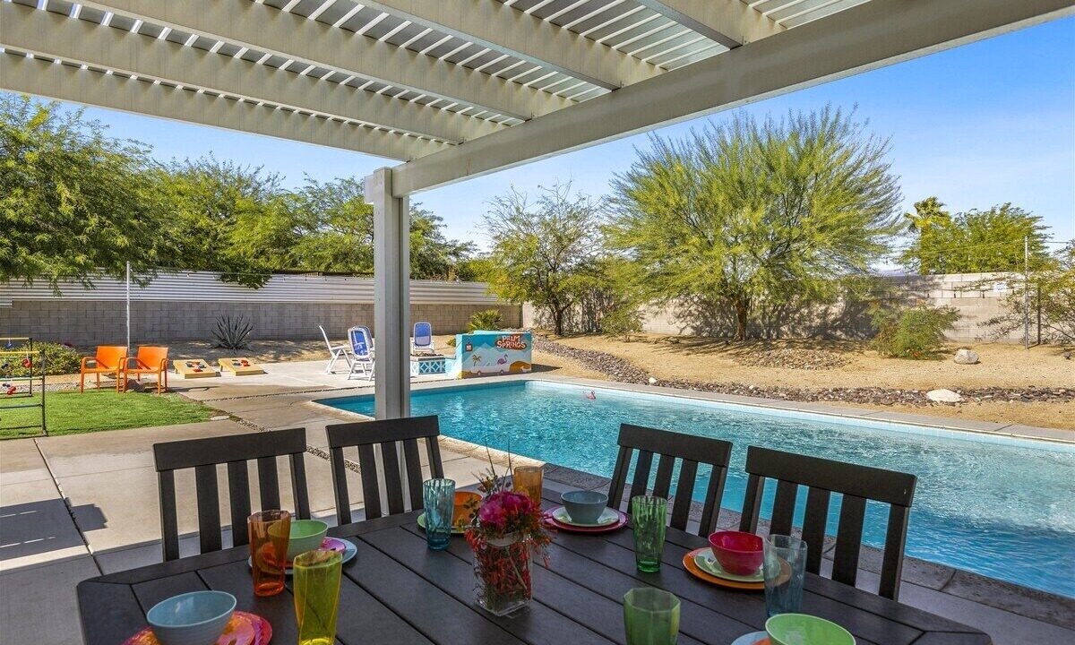 Photo of Outdoor in Desert Park Estates