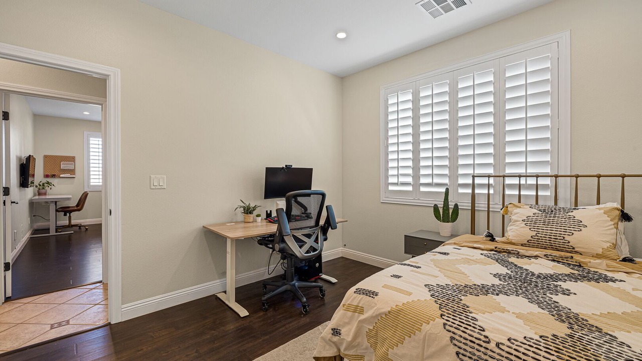 Photo of Bedroom in Spring Valley