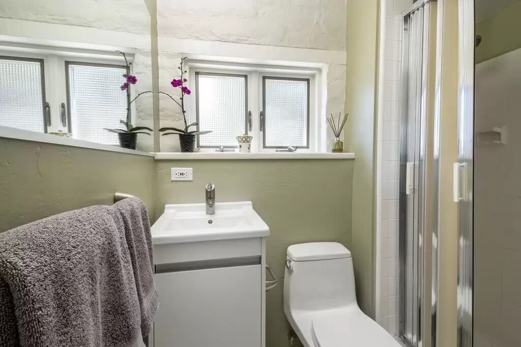 Photo of Bathroom in Upper East