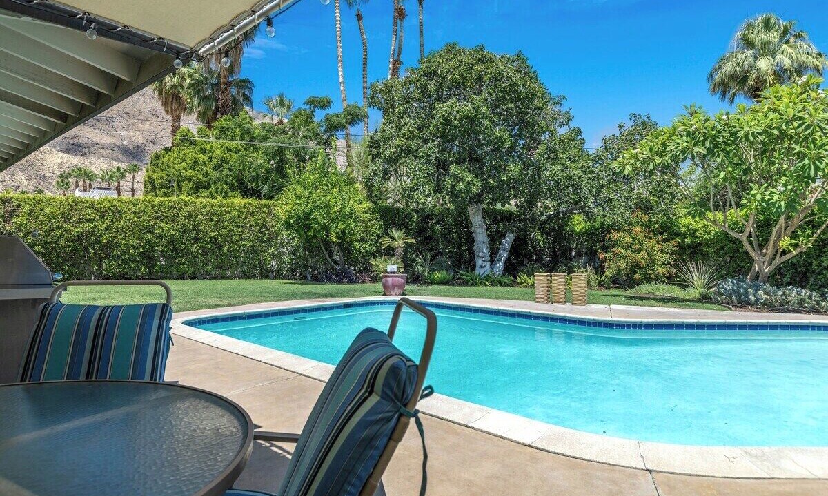 Photo of Outdoor in Tahquitz River Estates