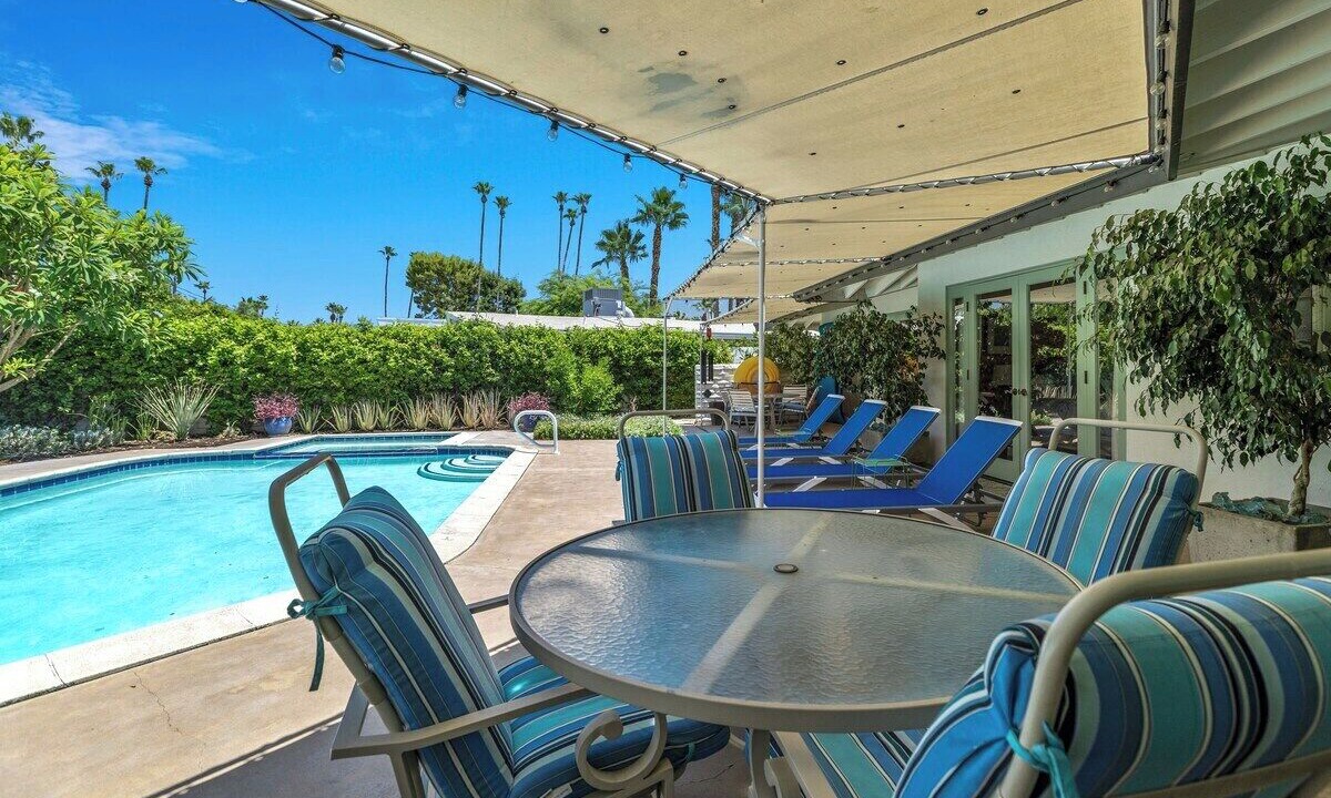 Photo of Outdoor in Tahquitz River Estates