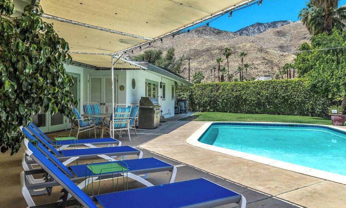Photo of Outdoor in Tahquitz River Estates