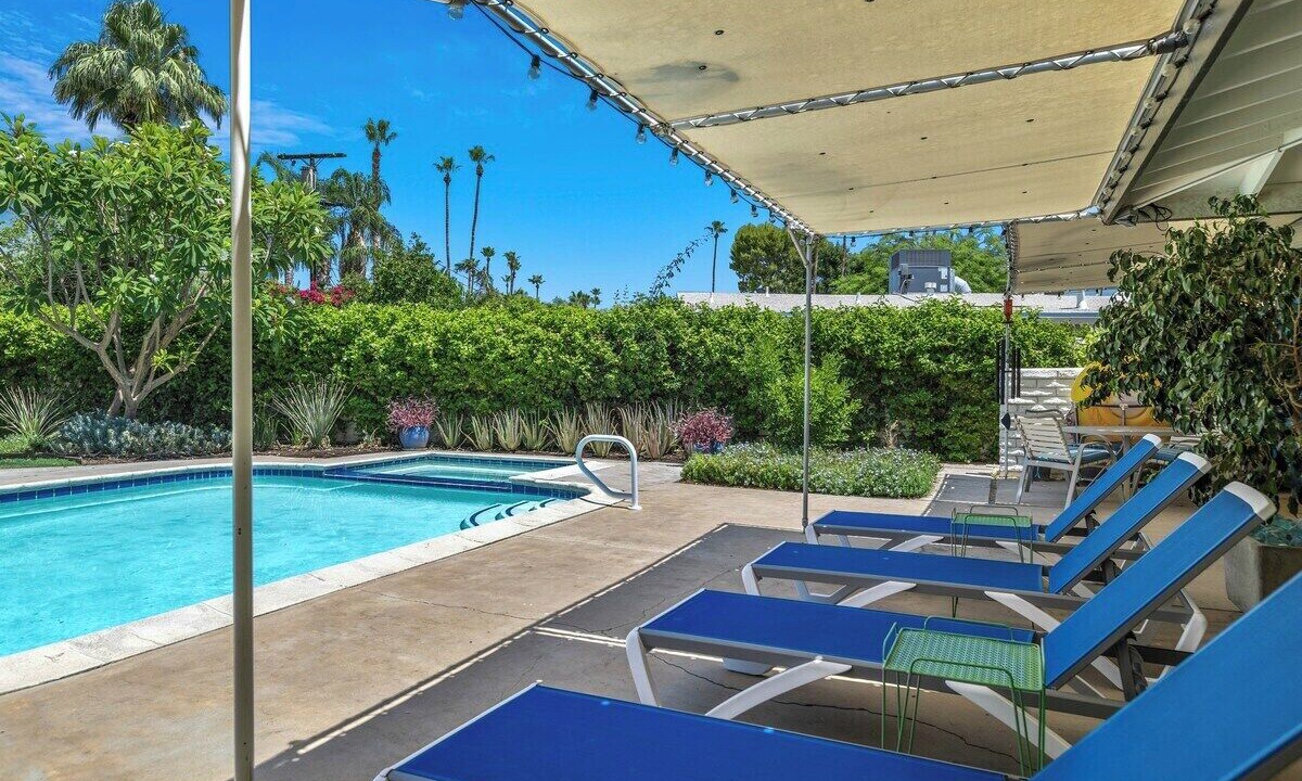 Photo of Outdoor in Tahquitz River Estates
