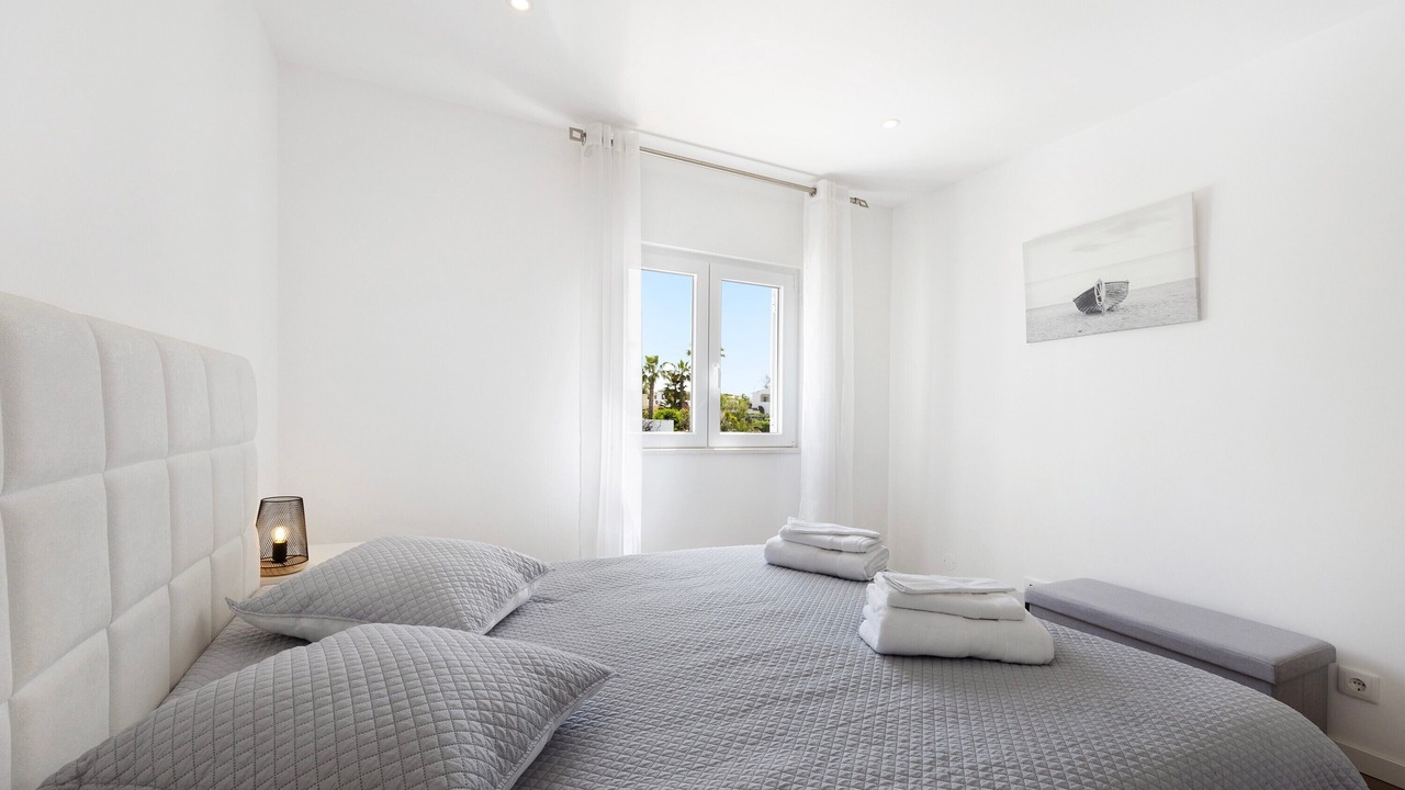 Photo of Bedroom in Mato Serrao