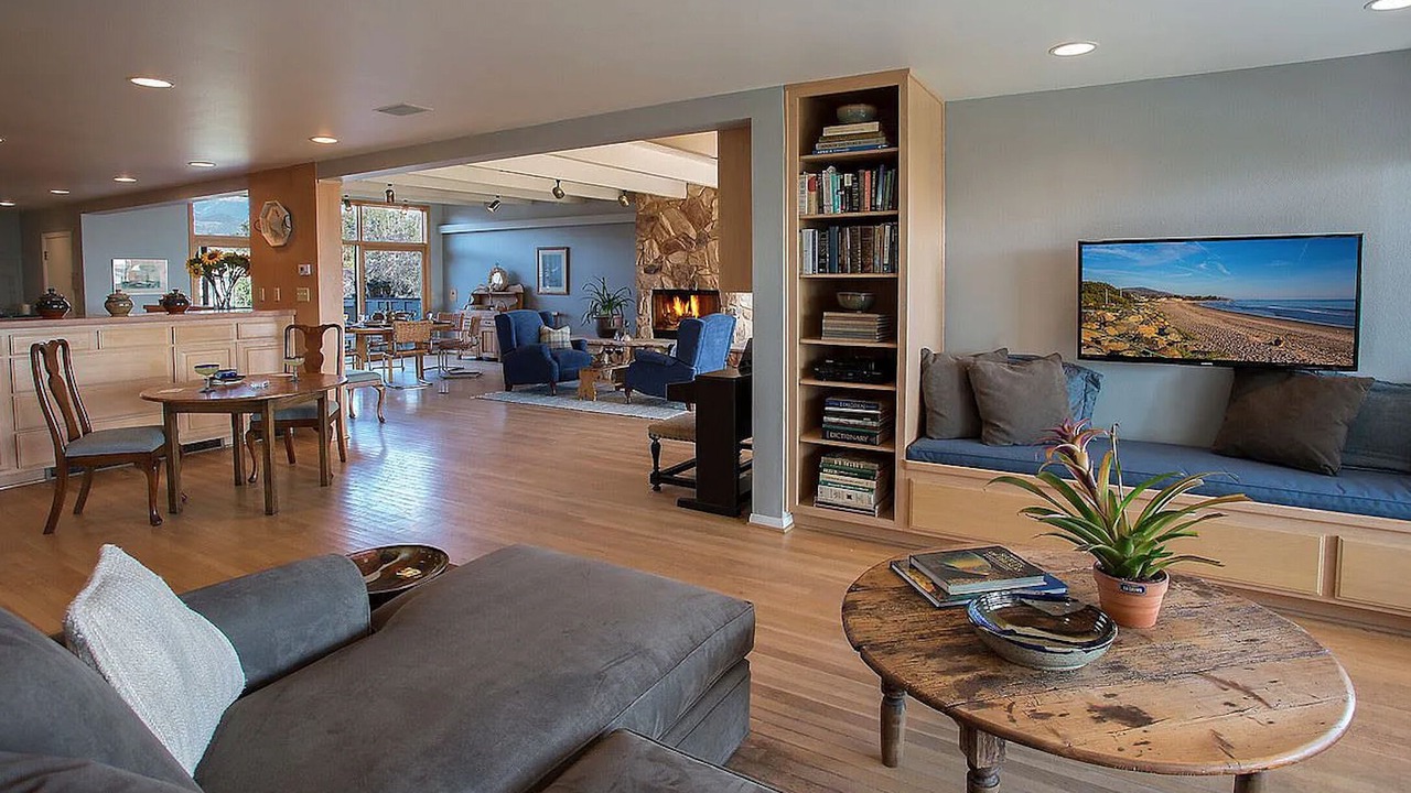 Photo of Bedroom in Carpinteria