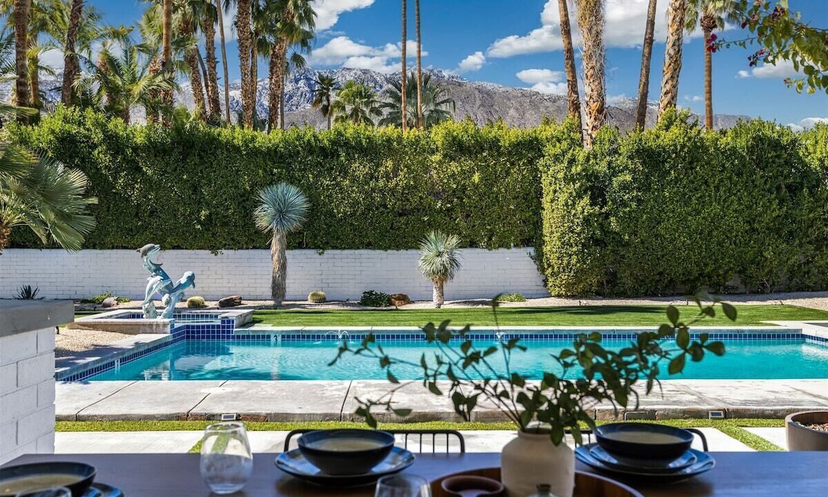 Photo of Outdoor in Tahquitz River Estates