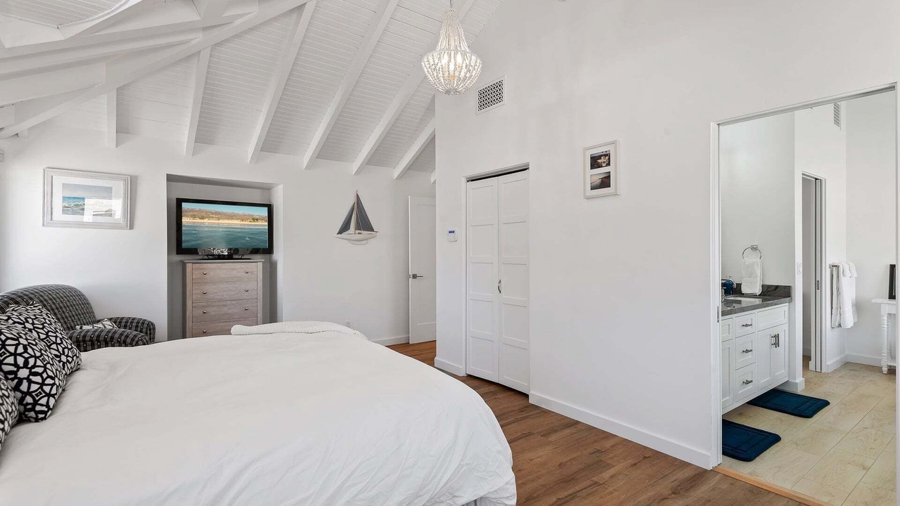 Photo of Bedroom in Carpinteria