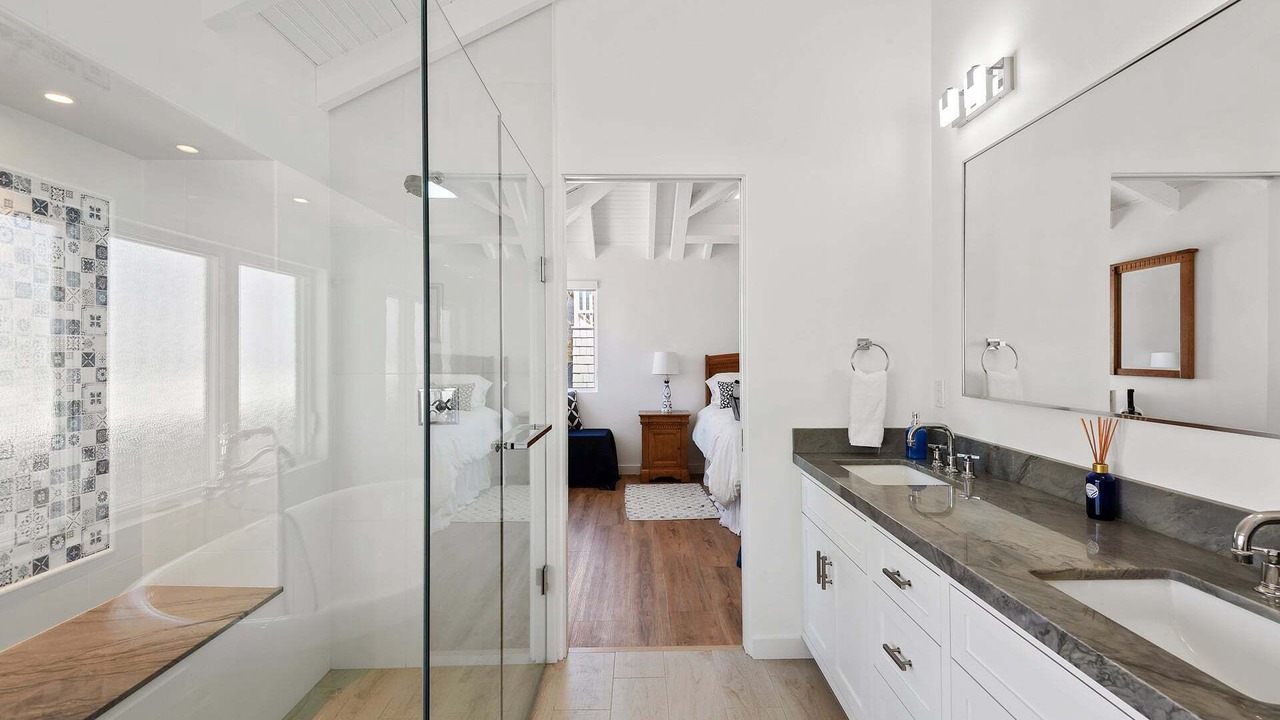Photo of Bathroom in Carpinteria