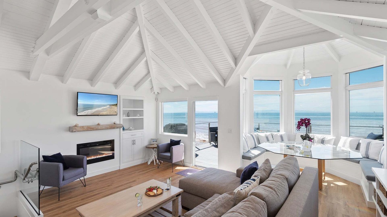 Photo of Livingroom in Carpinteria