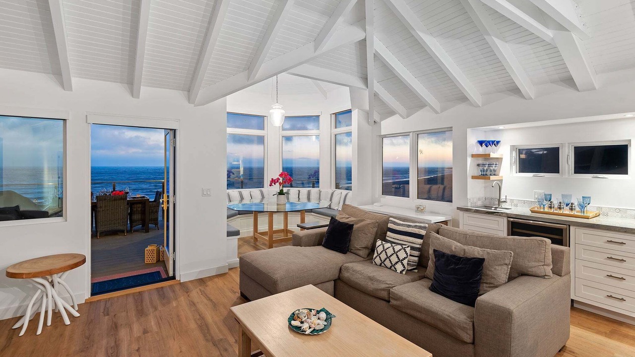Photo of Livingroom in Carpinteria