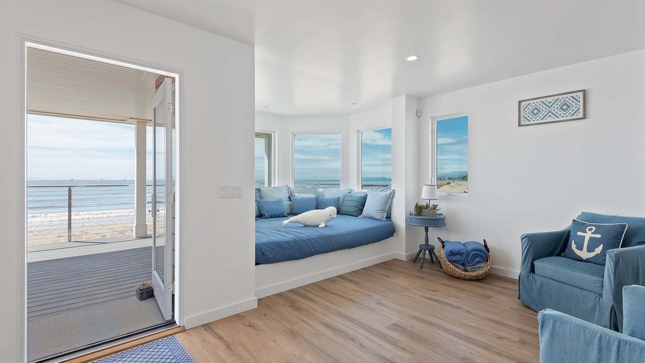Photo of Livingroom in Carpinteria