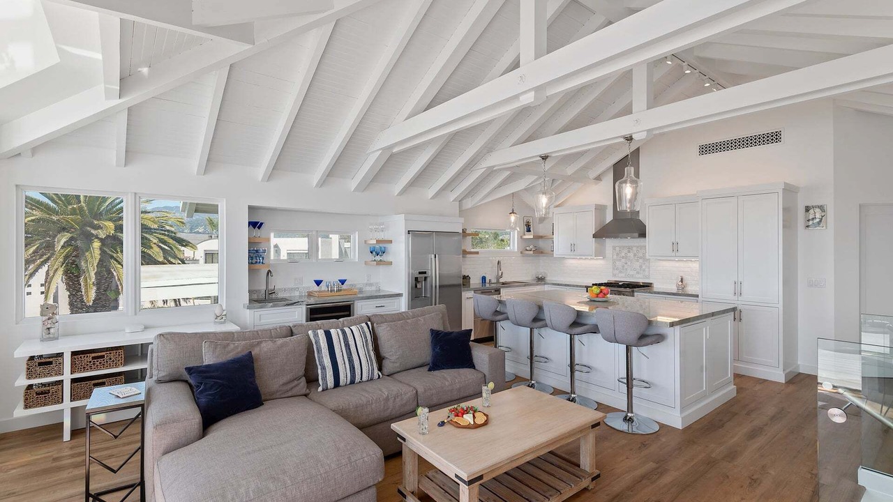 Photo of Livingroom in Carpinteria