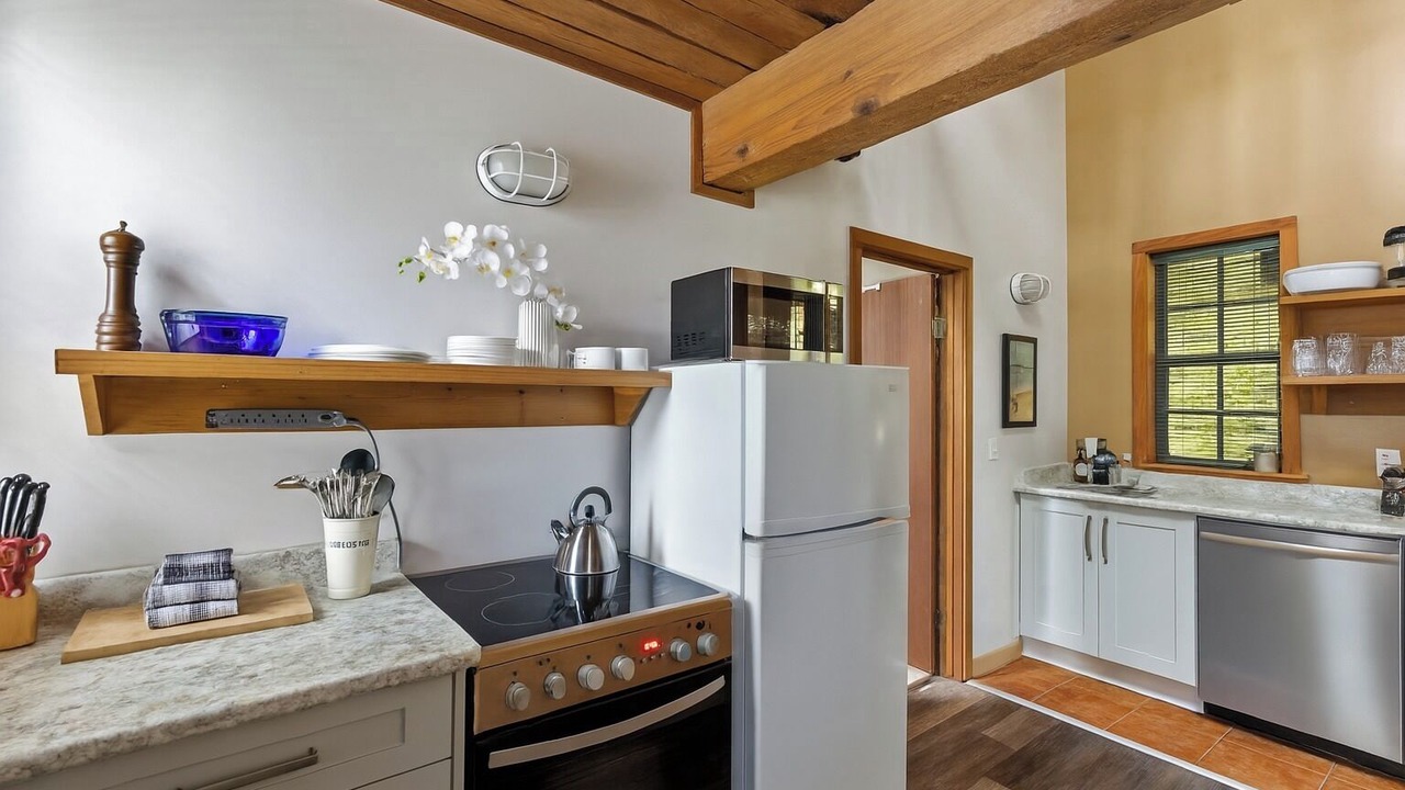 Photo of Kitchen in Ucluelet