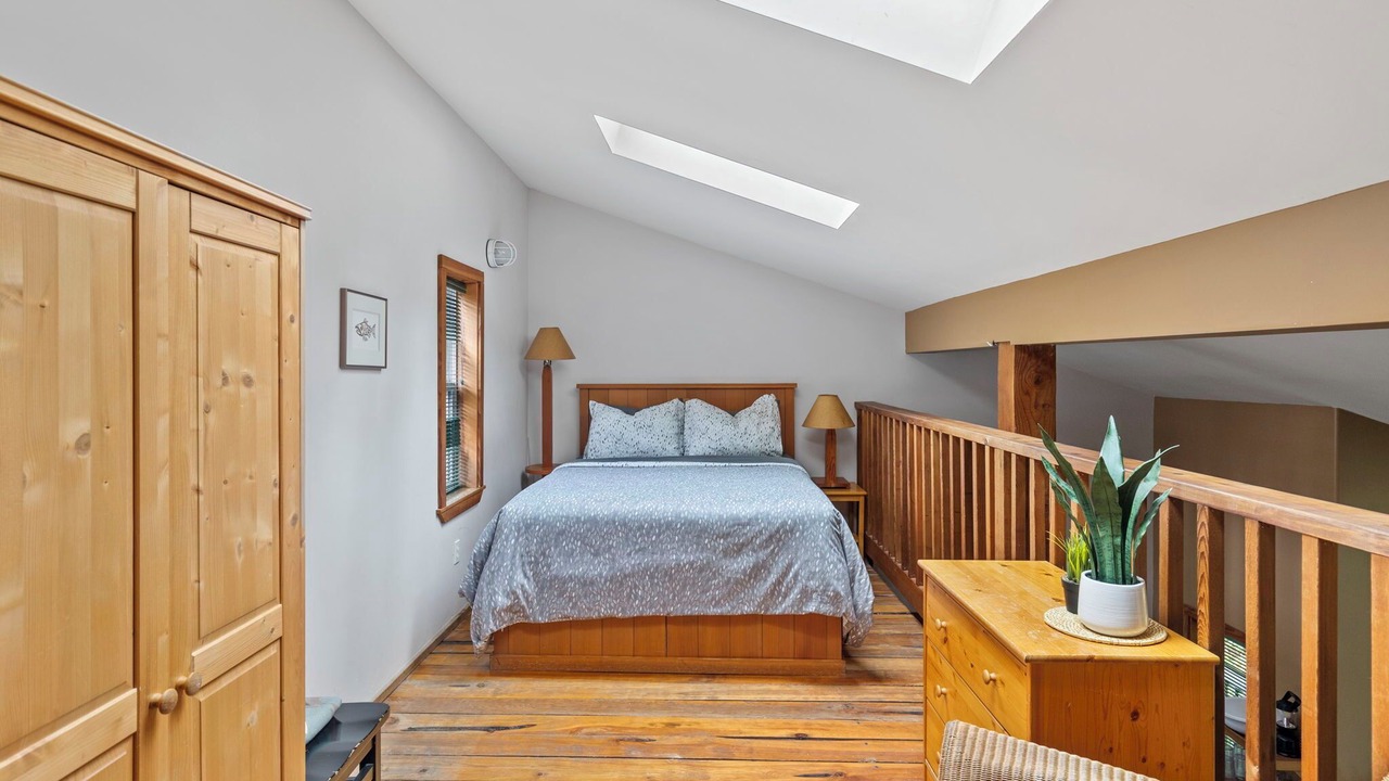 Photo of Bedroom in Ucluelet