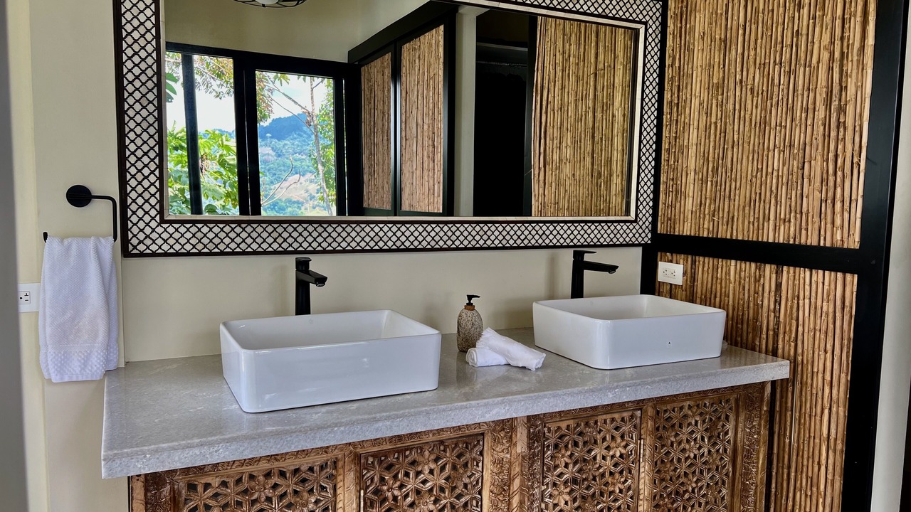 Photo of Bathroom in Ballena