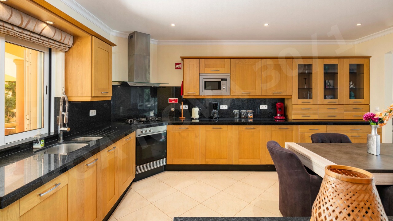Photo of Kitchen in Estombar