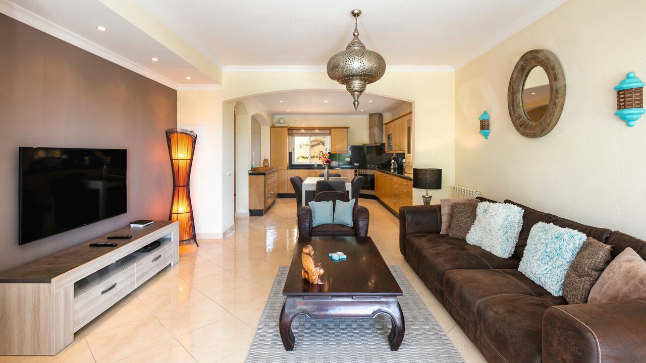 Photo of Livingroom in Estombar