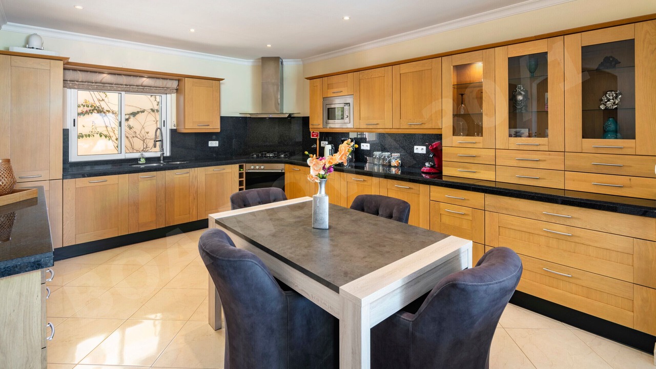Photo of Kitchen in Estombar