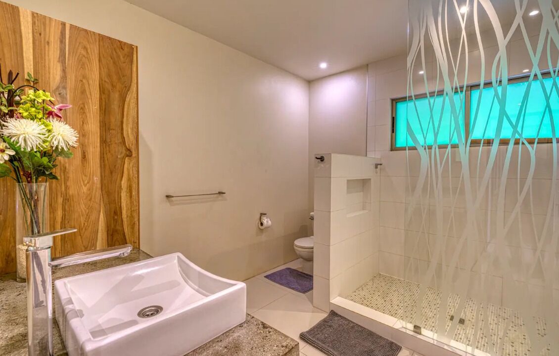 Photo of Bathroom in Ballena