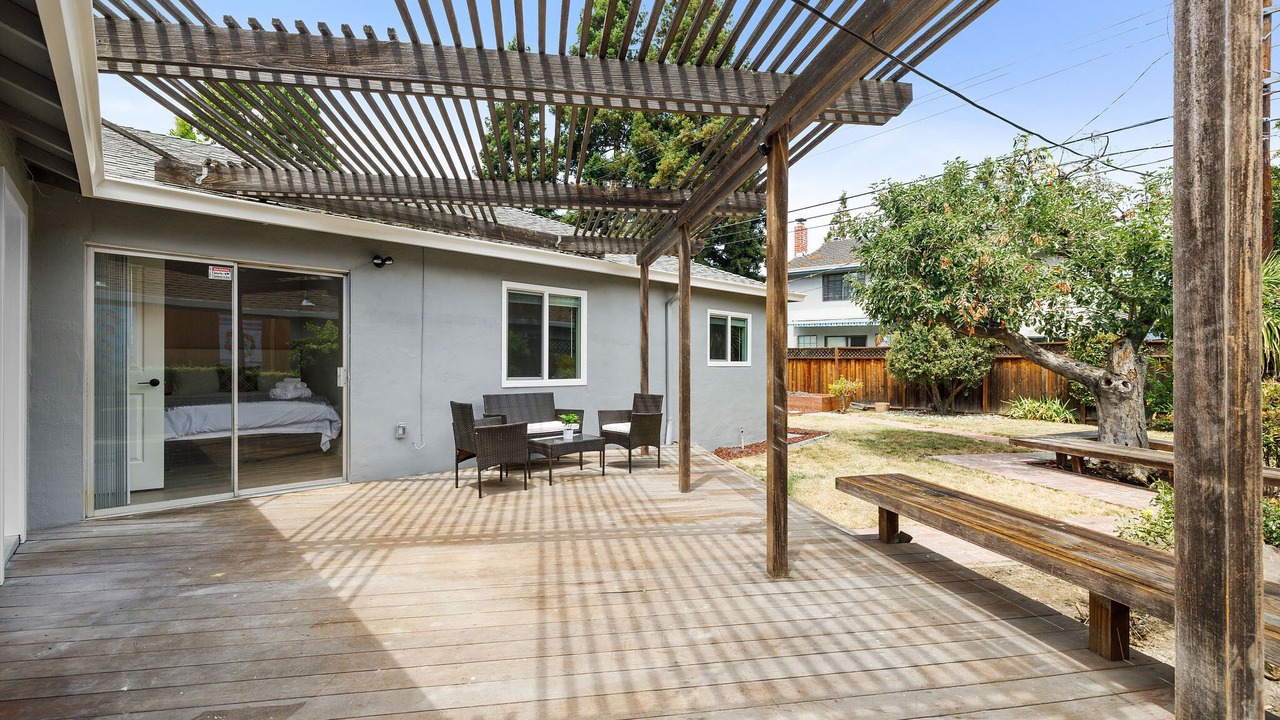 Photo of Outdoor in Redwood City