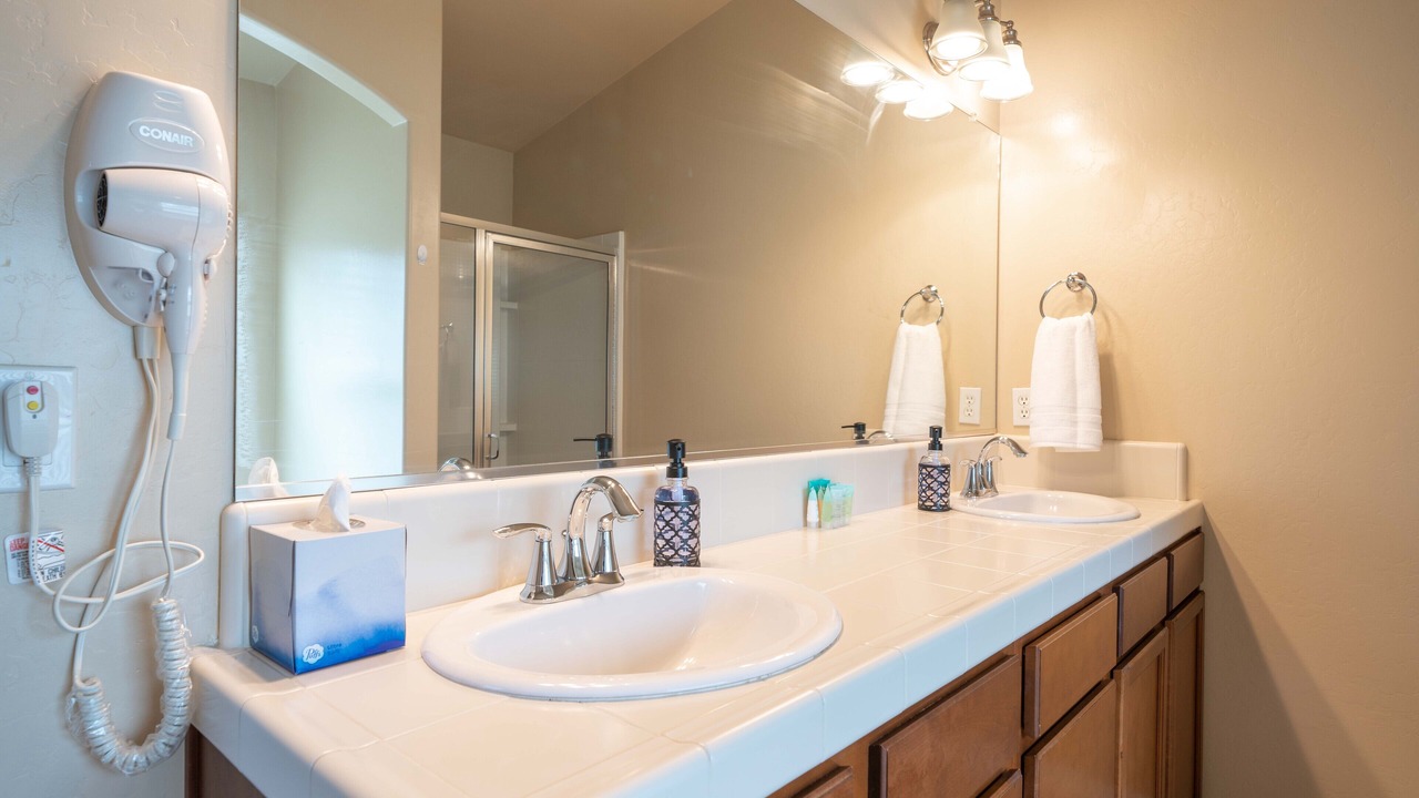 Photo of Bathroom in Pumpkin Center