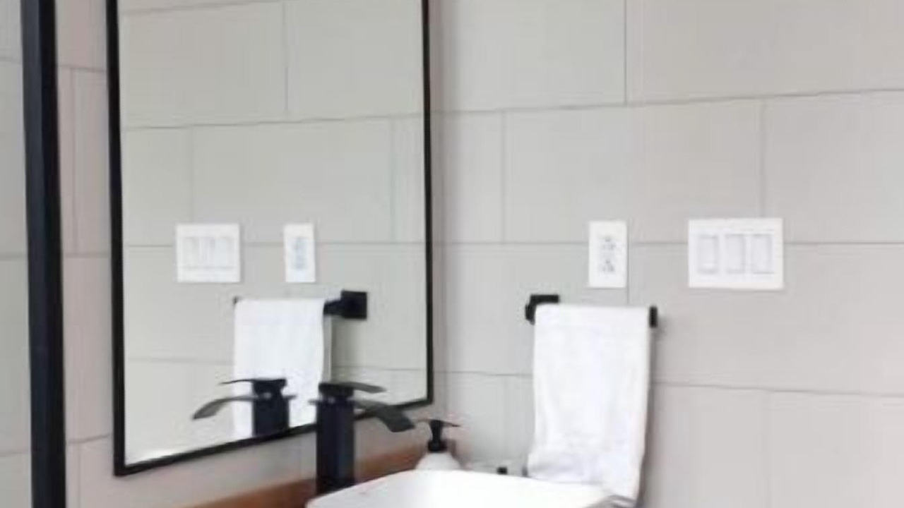 Photo of Bathroom in Potrero