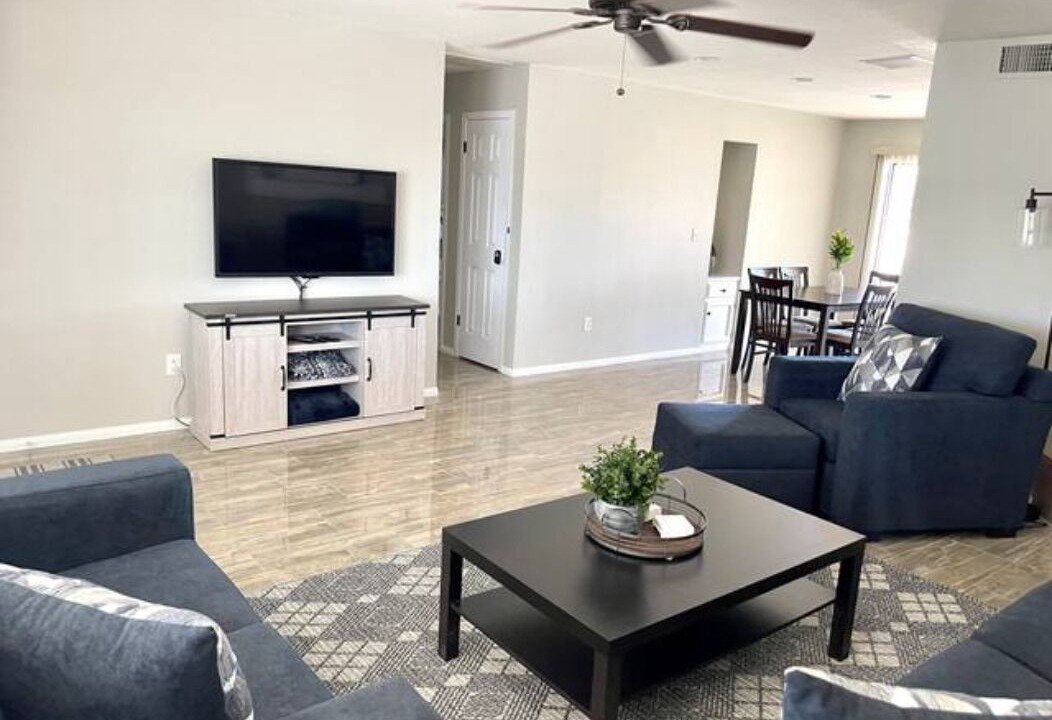 Photo of Livingroom in Lake Havasu City