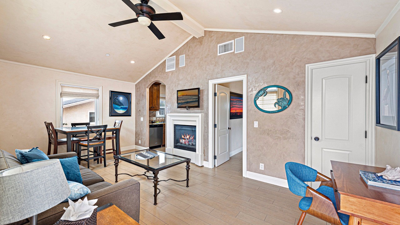 Photo of Livingroom in Laguna Beach